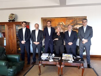 Elisa Carrió con Aranguren @elisacarrio