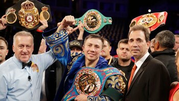 Gennady Golovkin celebra tras vencer a Vanes Martirosyan (Fotos: AP Photo/Chris Carlson)