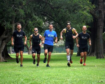Martín y su equipo runner