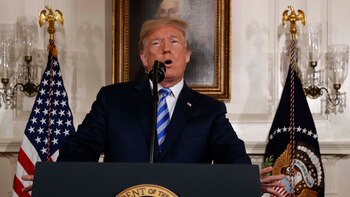 Donald Trump envió portaaviones a