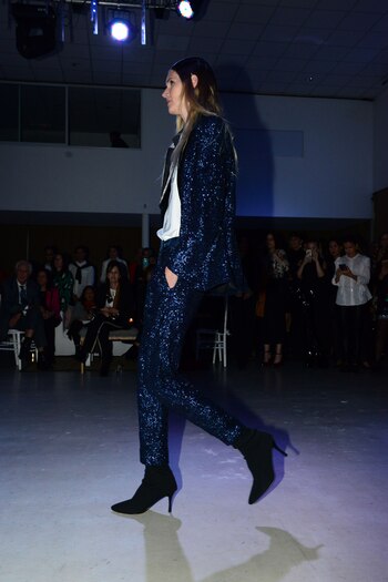 Bomparola eligió la sastrería metalizada