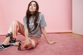 Dua Lipa posó para Vogue,