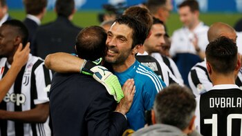 Buffon definirá en los próximos