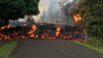 La lava del volcán causó