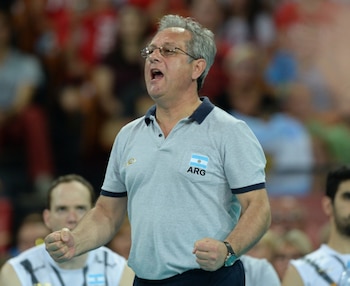 El Dt seguirá su carrera