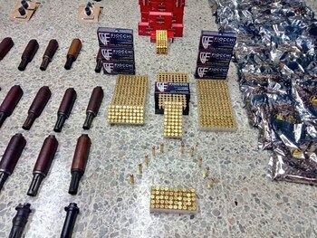 Armamento incautado en el puerto