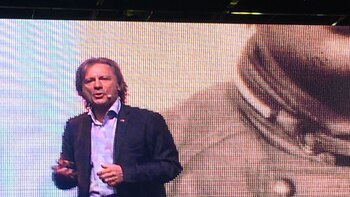 Bruce Dickinson abrió la octava