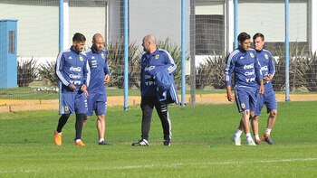 Lanzini, Mascherano, Salvio y Tagliafico