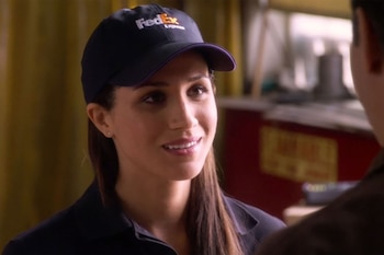 En 2002 debutó en la pantalla grande en la película Horrible Bosses, la más taquillera de su filmografía. Interpretó el papel de una repartidora de FedEx