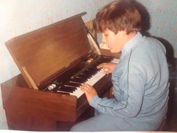 En sus inicios, en Mariano