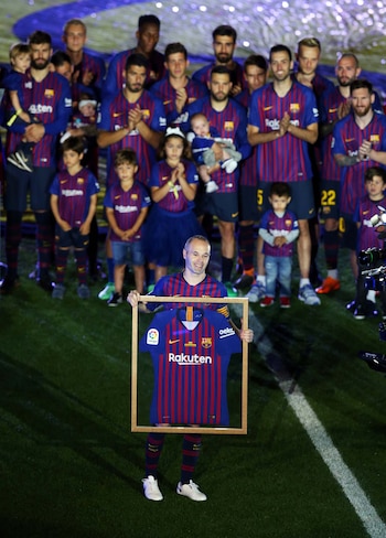 La camiseta en homenaje a Iniesta