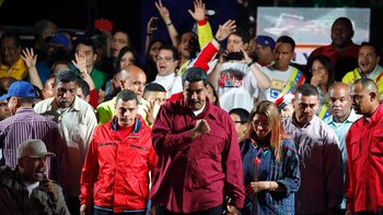 Maduro se proclamó ganador tras