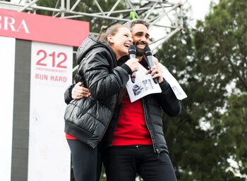 El Pollo Álvarez y Laura