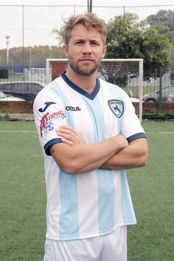 Clase: 1985. “Cumplo 33 en