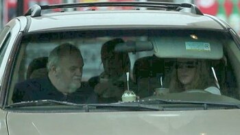 Thomas Markle comprando un frapuchino