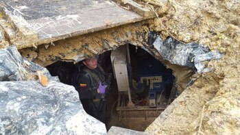 Laboratorio subterráneo para procesar cocaína