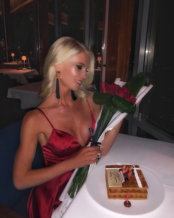 Daniella Christiansson en At.Mosphere celebrando sus 27 años.