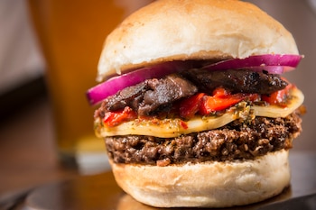 La hamburguesa “Parrillera”, la estrella