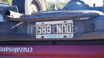 La camioneta volcó a la