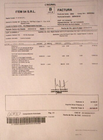 Una de las facturas que