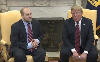 Trump recibió a Holt en