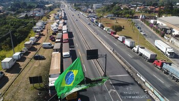 Algunos camioneros mantienen la huelga