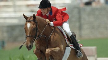 Anne Kursinski, medallista olímpica, fue