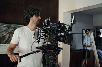 Se instaló en Buenos Aires en noviembre para filmar Animal y en julio regresa a Los Ángeles.