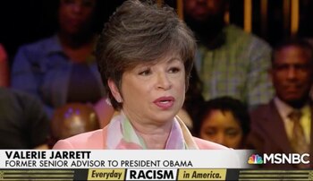 Valerie Jarrett fue Consejero Superior