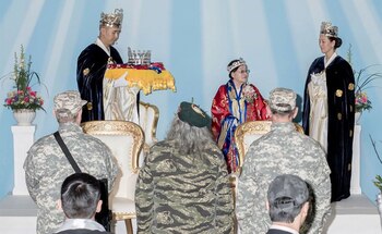 El pastor Hyung Jin “Sean”