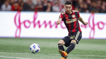 Miguel Almirón llegó a Lanús