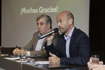 El ministro de Transporte Dietrich,