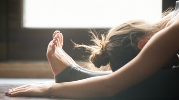 La práctica de yoga fortalece
