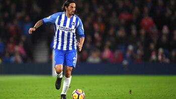 El lateral fue seguido por