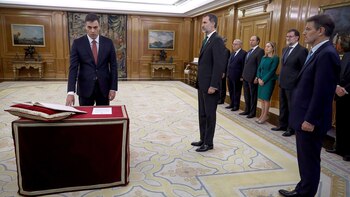 Sánchez tomó posesión del gobierno