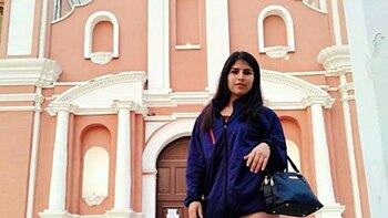 Fue sometida a múltiples cirugías