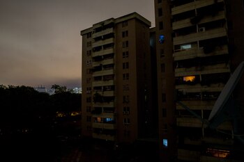 Un complejo residencial durante un