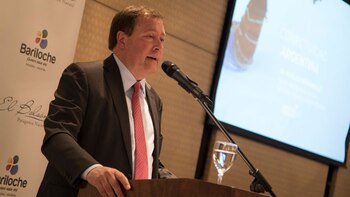 Alberto Weretilneck va por la