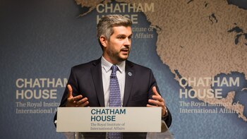 El jefe de Gabinete disertó