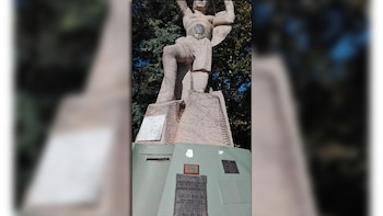 Así quedó la estatua de