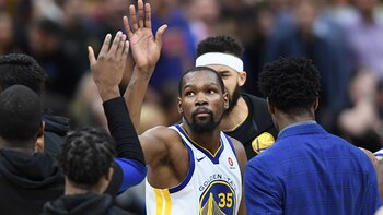 (Reuters) LeBron James elogió a