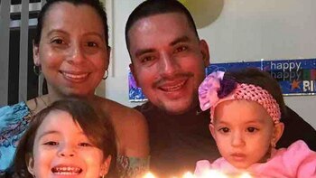 Pablo Villavicencio junto con su