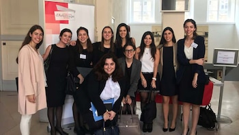 El equipo de Derecho de