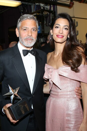 George y Amal, espléndidos.