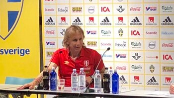 Gareca, en la conferencia de