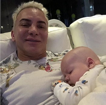 Flavio Mendoza y su hijo