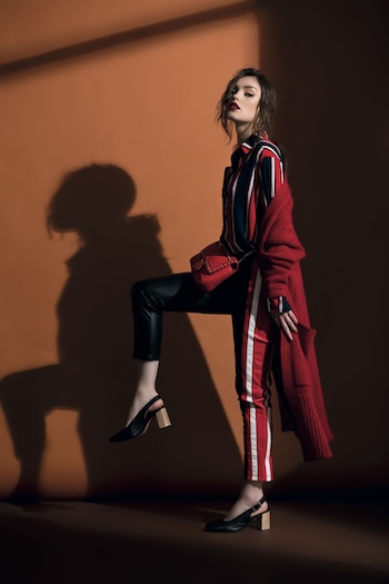 Tapado de lana y bandolera