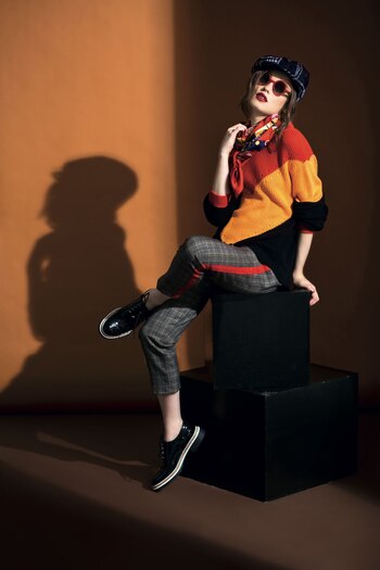 Suéter de tres colores ($