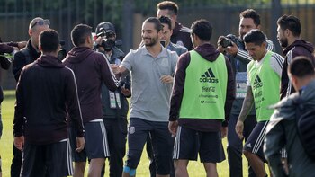 Maluma en el entrenamiento de