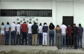 Los 16 jóvenes detenidos por